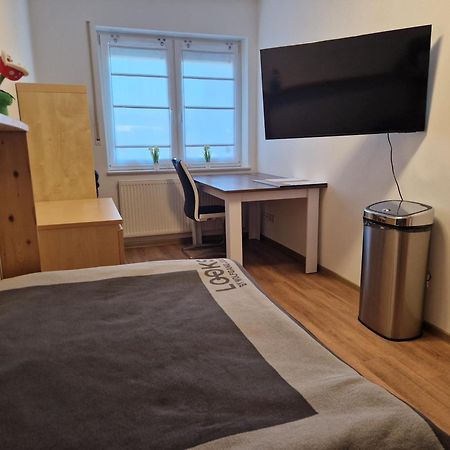 מפן Einzelzimmer In Ruhiger Lage --- Check-In Mit Schluesselkasten מראה חיצוני תמונה