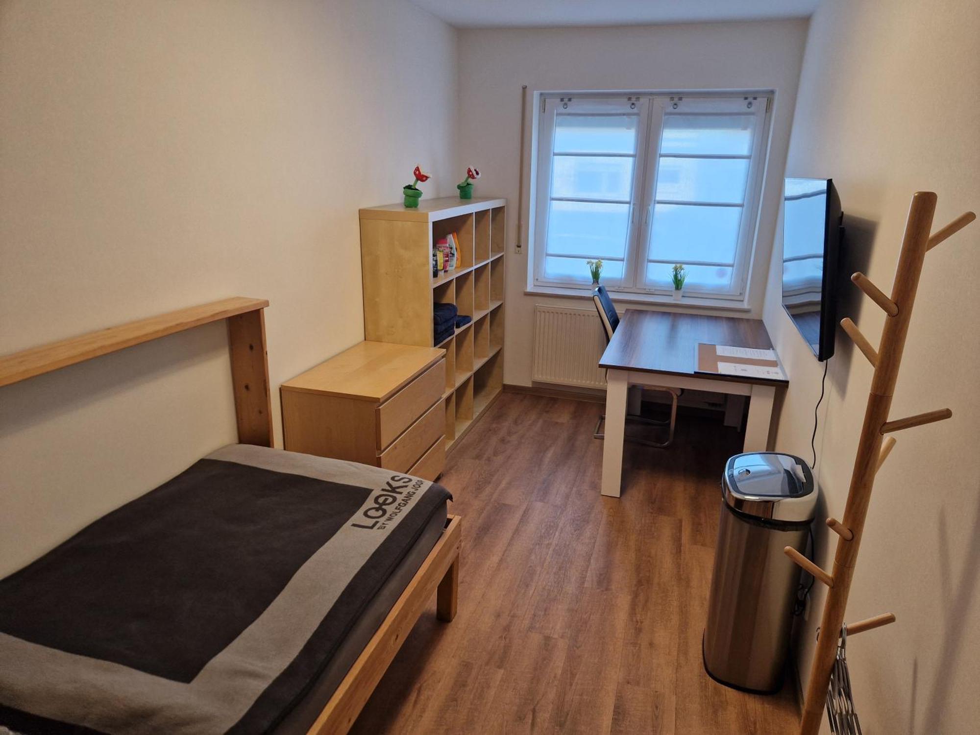 מפן Einzelzimmer In Ruhiger Lage --- Check-In Mit Schluesselkasten מראה חיצוני תמונה